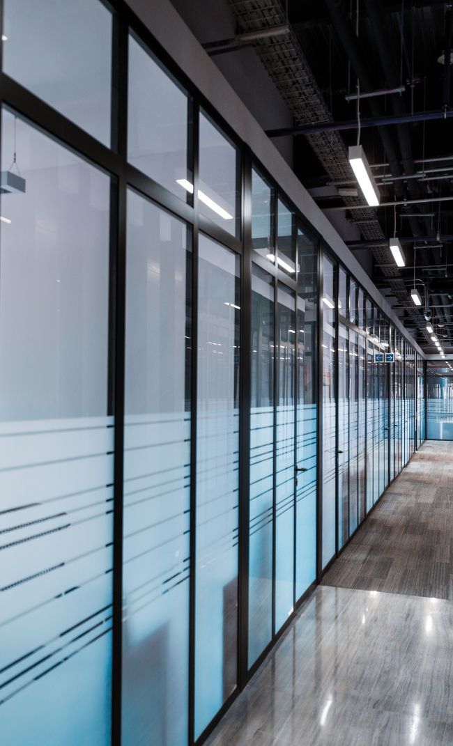 parede de vidro em Jundiaí